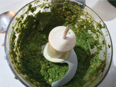 thai pesto in the food processor
