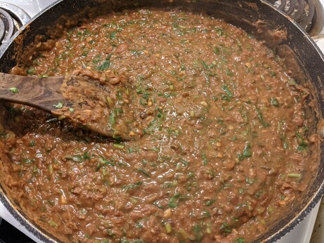 Cilantro mixed in to the beans, now looking like a much more subtle addition rather than an overpowering shock.