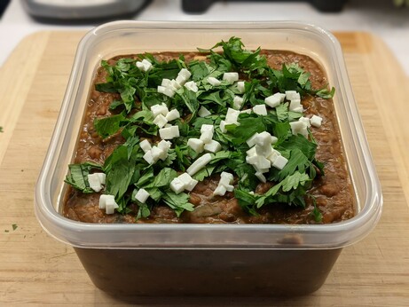 Closeup of the larger of the two containers.  The colours are as mesmerizing as the aroma is enchanting.